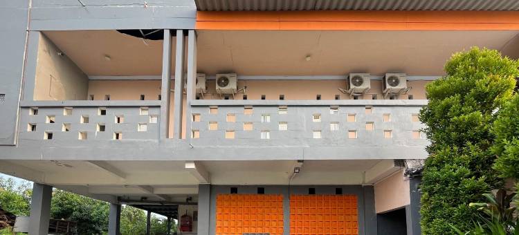 RedDoorz Syariah Near Exit Tol Nganjuk图片