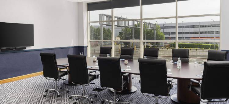 伦敦盖特威克索菲特酒店(Sofitel London Gatwick)图片