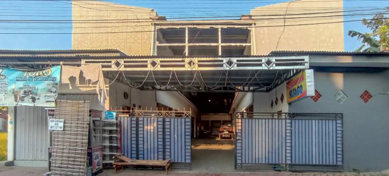 Hotel Grand New Si Jago Mitra RedDoorz图片