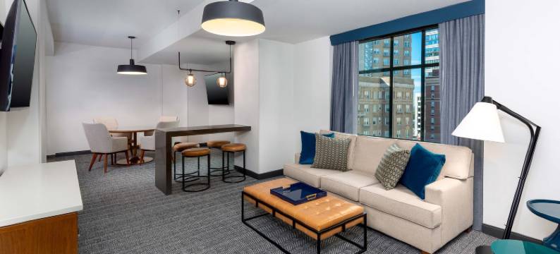 亚特兰大中城万怡酒店(Courtyard Atlanta Midtown)图片