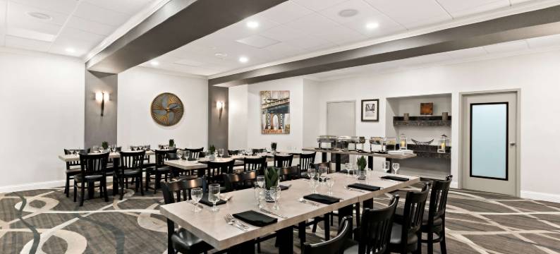 康科德维尔贝斯特韦斯特优质酒店(Best Western Plus Concordville Hotel)图片