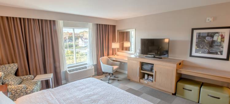 希尔顿欢朋酒店-埃姆斯伯里(Hampton Inn Amesbury)图片