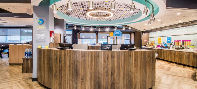 博林格林希尔顿Tru酒店(Tru by Hilton Bowling Green)图片