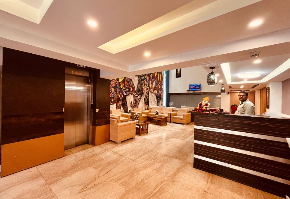 Hotel the Gold Inn - Walking Distance from Gaffar Market Karol Bagh Delhi Hotel Overview