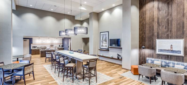 欢朋酒店及套房基特里-朴茨茅斯(Hampton Inn & Suites Kittery-Portsmouth)图片