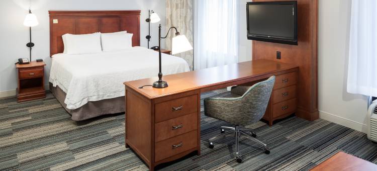 锡达拉皮兹北欢朋套房酒店(Hampton Inn & Suites Cedar Rapids - North)图片