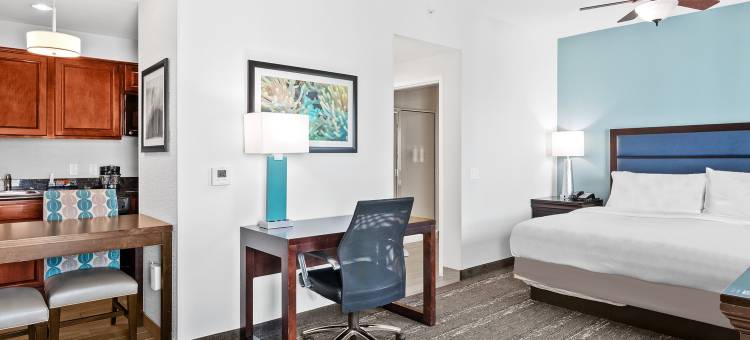 劳德代尔堡机场邮轮码头Homewood Suites by Hilton(Homewood Suites by Hilton Ft. Lauderdale Airport and Cruise Port)图片