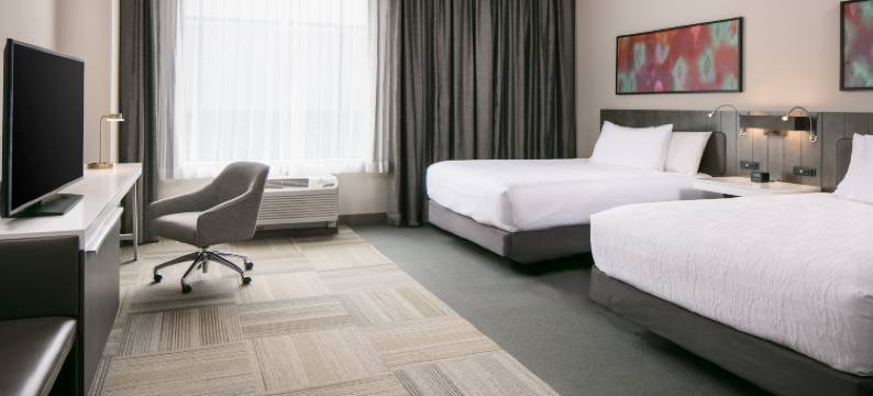 爱荷华市中心大学希尔顿花园酒店(Hilton Garden Inn Iowa City Downtown University)图片