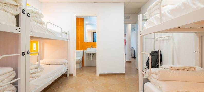 贝纳拉巴旅馆(Benarrabá Hostel)图片