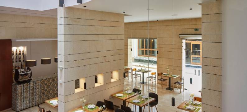 雷伊阿方索十酒店(Hotel Rey Alfonso X)图片