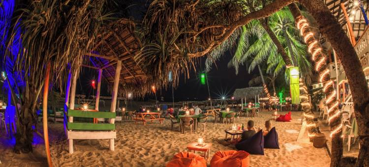 国际海滩酒店及餐厅(International Beach Hotel & Restaurant)图片