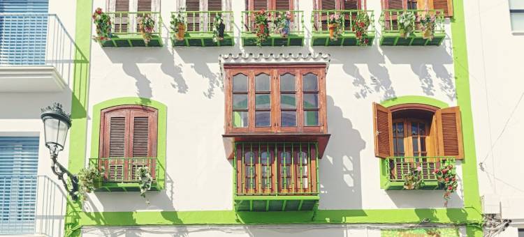 诱人的内尔哈青年旅舍(Charming Nerja Hostel)图片