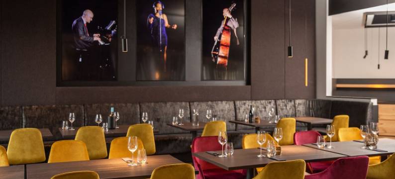 桑贝亚(Sombea)图片