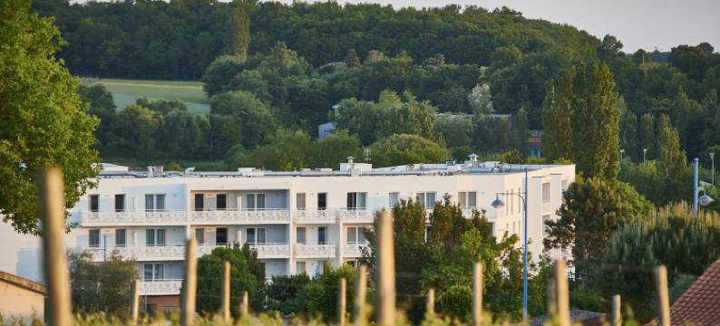蓝色假日住宅容扎克长住酒店(Résidence Vacances Bleues les Coteaux de Jonzac)图片