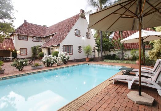 Brooklyn Manor Hotel Overview