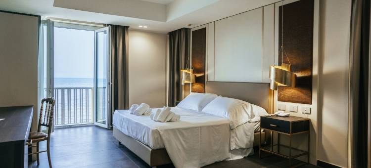 帕里斯酒店(Hotel Palace)图片