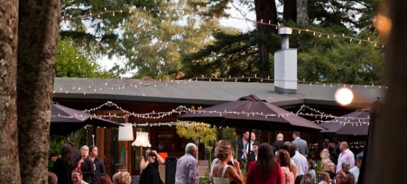 河桦树酒店(River Birches Lodge)图片