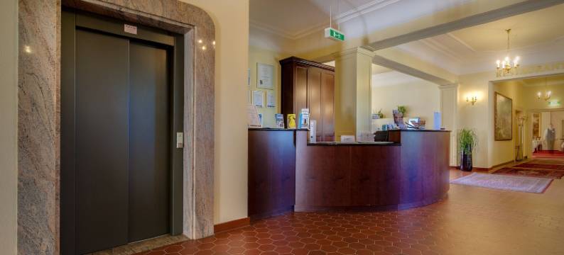 格罗斯雷申希酒店(SeeHotel Großräschen)图片