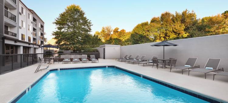 伯灵顿万怡酒店(Courtyard Burlington)图片