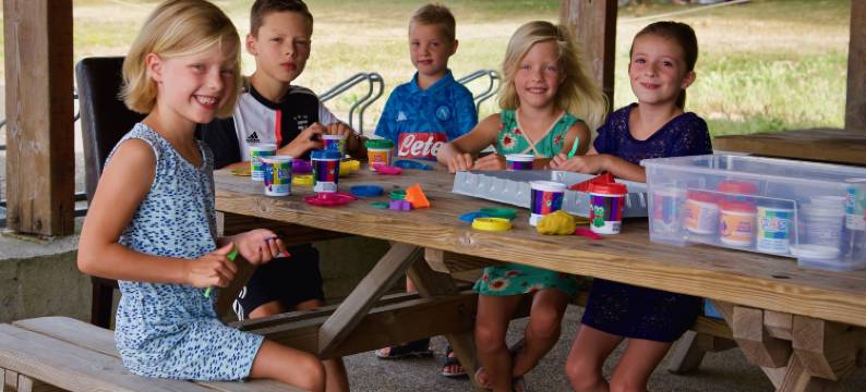 金湖酒店(Golden Lakes Hotel)图片