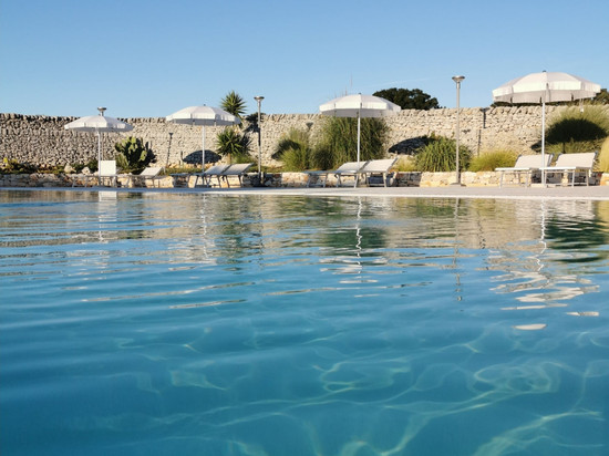 马斯尔日亚德尔克斯弗斯索农庄酒店