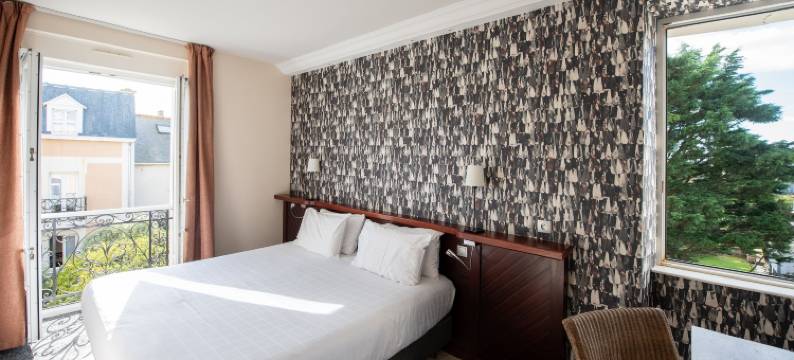 维尔弗洛姆伊酒店(Hôtel la Villefromoy)图片