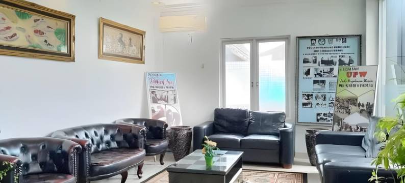 RedDoorz Syariah Near RS Yos Sudarso Padang图片