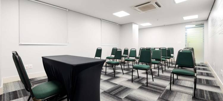 Ibis Styles Belem Hangar图片