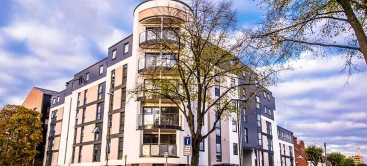 庄园公园苑(Manor Park Court in Coventry)图片