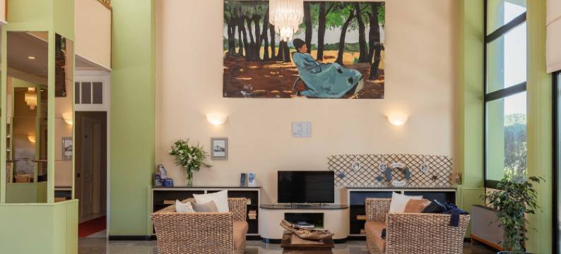 列巴埃特鲁斯卡酒店(Hotel Riva Etrusca)图片