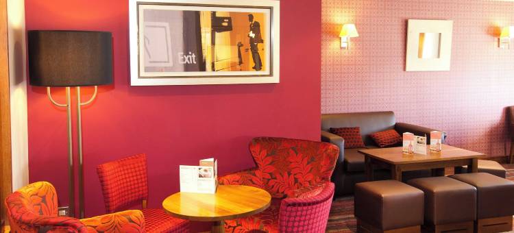 利物浦约翰列侬机场普瑞米尔酒店(Premier Inn Liverpool John Lennon Airport)图片