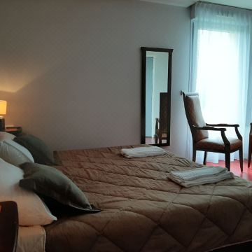 格兰泰尔酒店(Logis - Hôtel & Restaurant le Grand Terre)图片