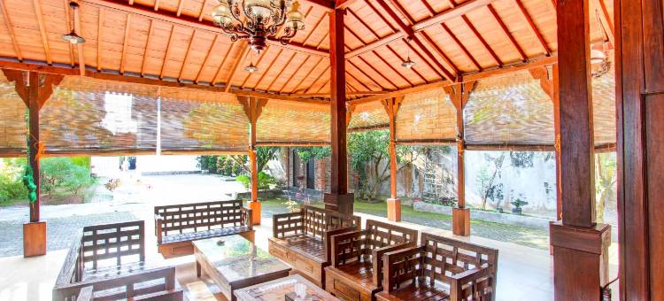 Capital O 93842 佐沃塞戈罗度假村靠近潘泰塞潘让(Capital O 93842 Jowo Segoro ResortNearPantai Sepanjang)图片