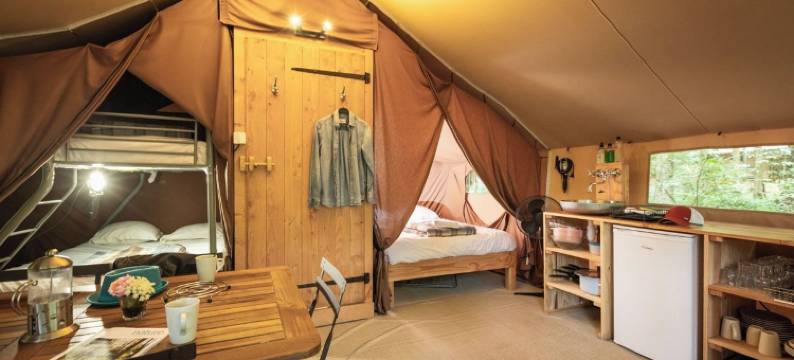 胡托皮亚瑟农什村酒店(Huttopia Senonches)图片