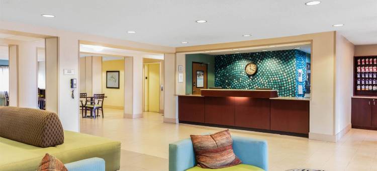 法兰克福拉昆塔温德姆套房酒店(La Quinta Inn & Suites by Wyndham Frankfort)图片