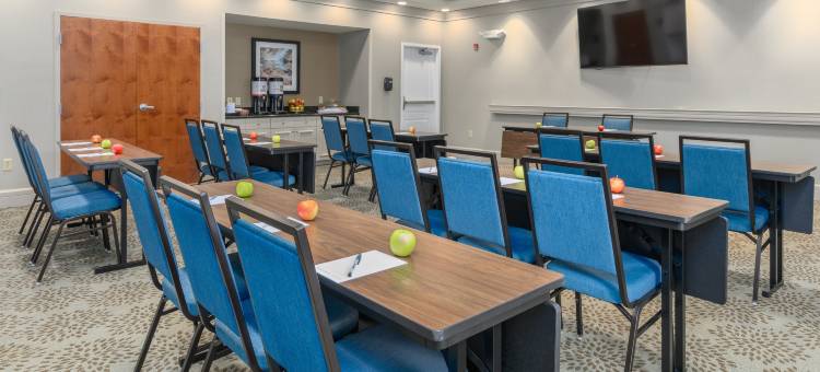 哈特福德曼彻斯特欢朋酒店(Hampton Inn & Suites Hartford-Manchester)图片