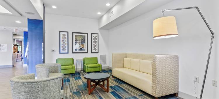 智选假日套房酒店芒特艾里 by IHG(Holiday Inn Express & Suites Mount Airy by IHG)图片