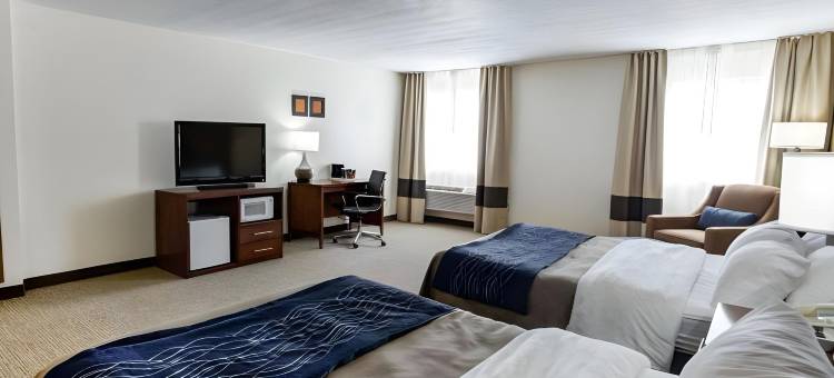 科尔尼利伯蒂舒适酒店(Comfort Inn Kearney - Liberty)图片