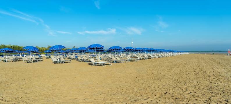 Apartment in Albarella near Sandy Beach图片