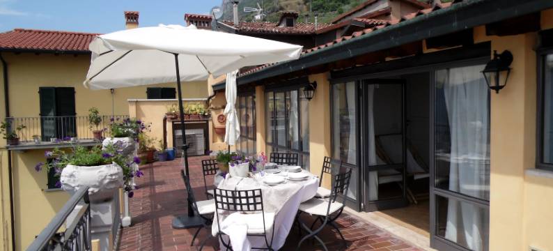 Apartment in Vello by Lake Iseo Beach图片