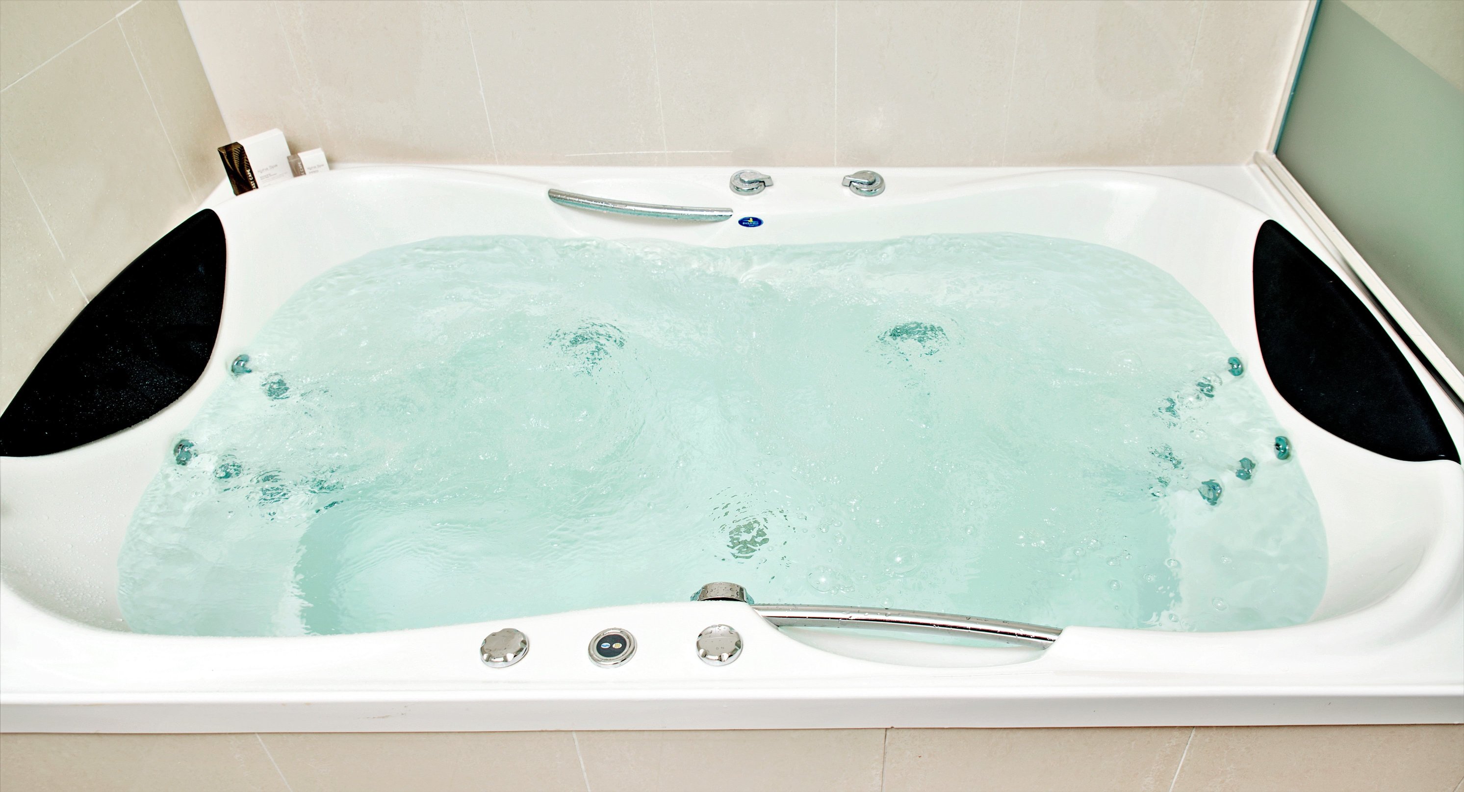 37 The Landing Motel Over view