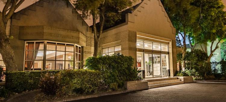 城市小屋酒店-开普敦松林(City Lodge Hotel Pinelands)图片