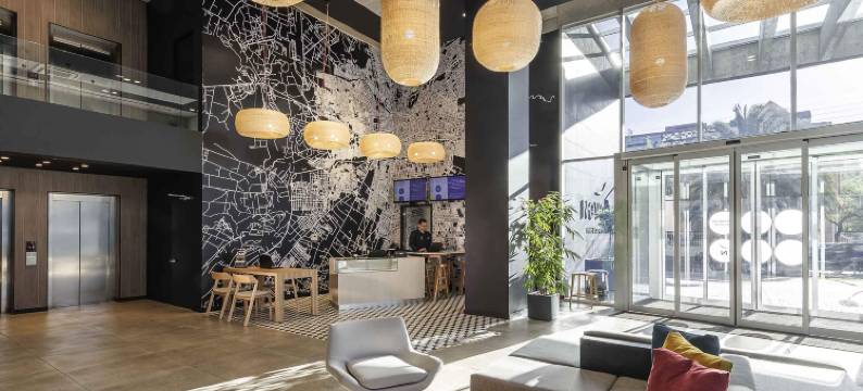 圣地亚哥普罗维登西亚诺富特酒店(Novotel Santiago Providencia)图片