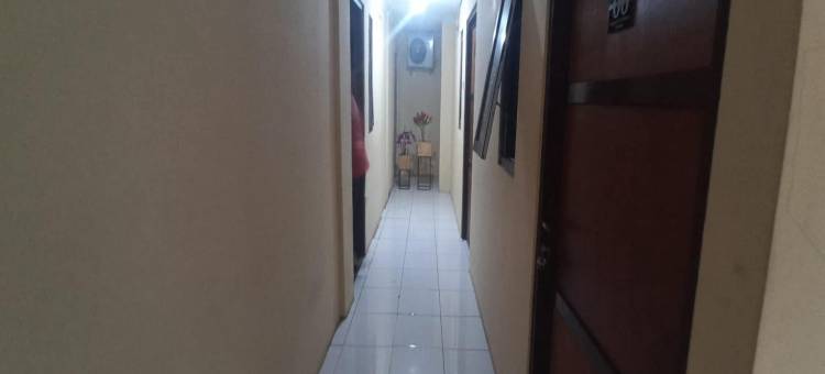 O 94911 伊斯兰安格雷克旅馆(Hotel O 94911 Syariah Anggrek Guest House)图片