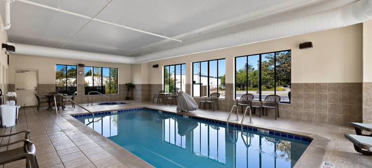 鲍威尔舒适酒店-诺克斯维尔北(Comfort Inn Powell - Knoxville North)图片