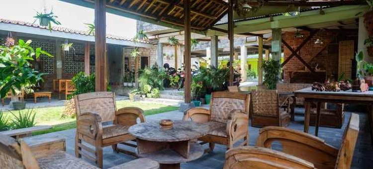 红门酒店@帕兰崔提斯加兰(RedDoorz @ Jalan Parangtritis)图片