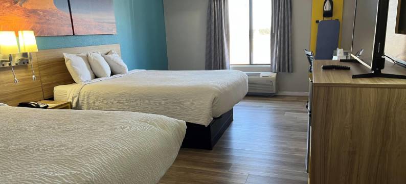 沃伦斯堡温德姆戴斯酒店(Days Inn by Wyndham Warrensburg)图片