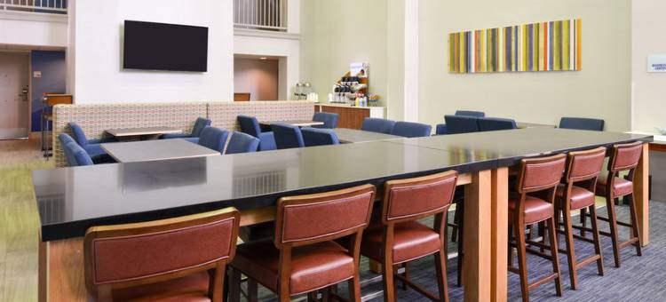 棕榈沙漠智选假日酒店(Holiday Inn Express PALM DESERT by IHG)图片