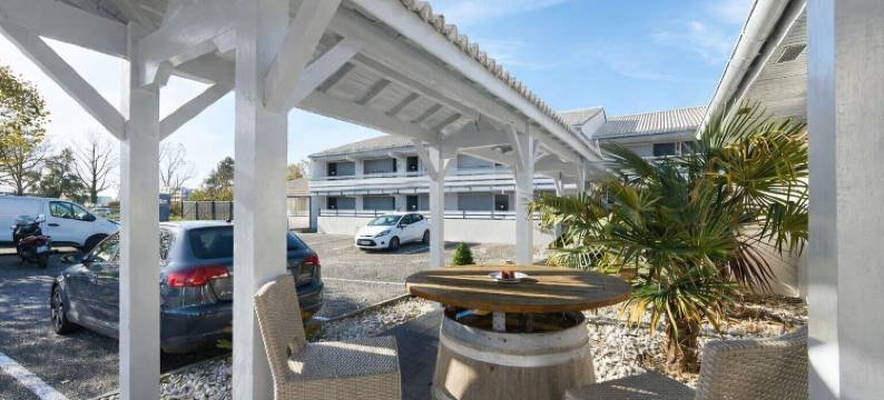 波尔多西部梅里尼亚克机场基里亚德酒店(Kyriad Bordeaux - MÉRIGNAC AÉROPORT)图片