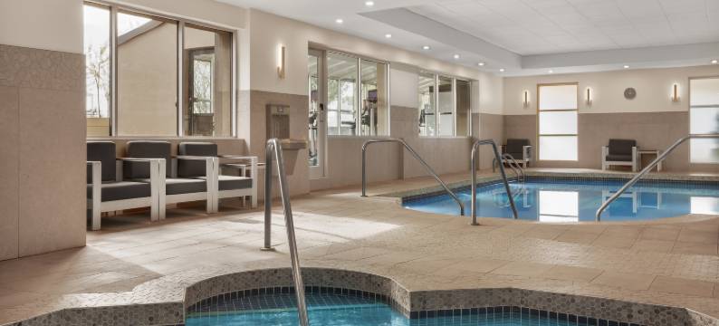 卡尔加里机场假日酒店(Holiday Inn CALGARY-AIRPORT by IHG)图片